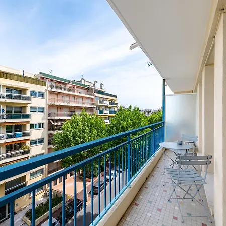 4 Persons - Center - Clim - 2 Mins Of - Juan Les Pins - And Sun * Antibes
