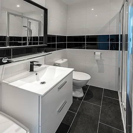 4 Persons - Center - Clim - 2 Mins Of - Juan Les Pins - And Sun Apartmán Antibes