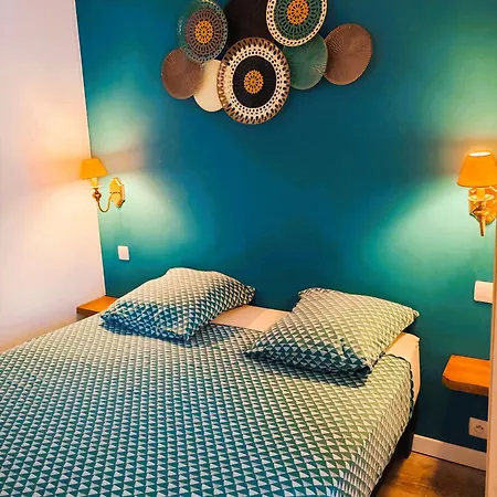 4 Persons - Center - Clim - 2 Mins Of - Juan Les Pins - And Sun * Antibes