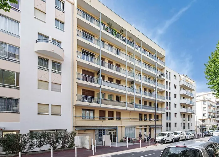 Superbe Appartement Juan Les Pins 2 Min Des Plages شقة