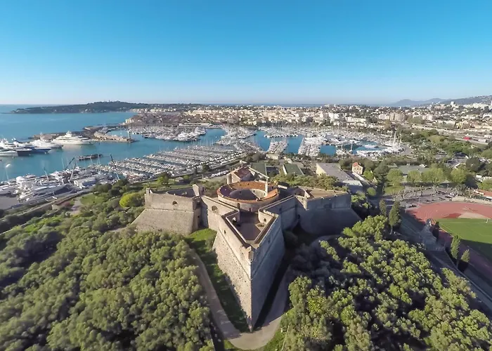 Superbe Appartement Juan Les Pins 2 Min Des Plages * أنتيب